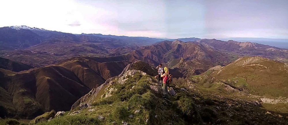 senderismo en la Sierra del Cuera, Asturias.